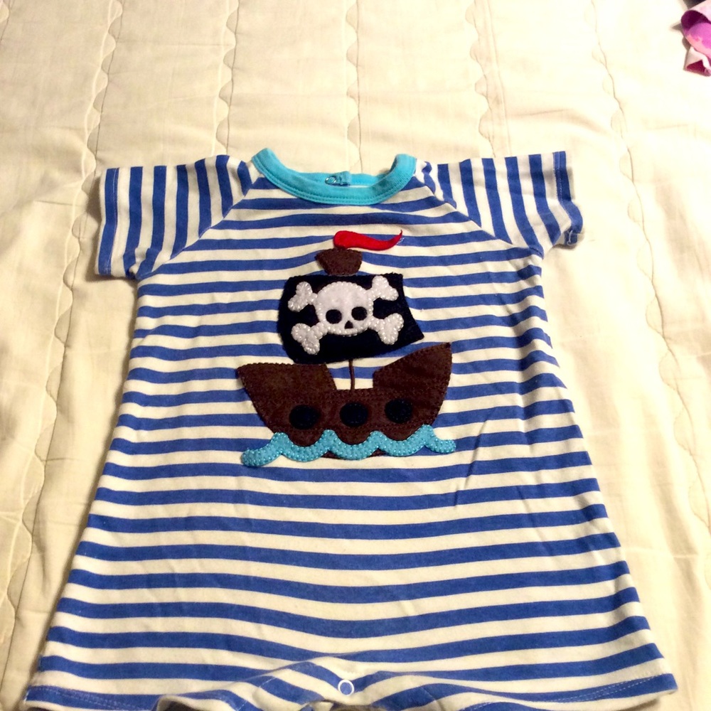 Mud Pie size 12-18 months
